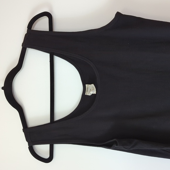 Lucy & Yak Susie Vest Top: ORGANIC COTTON & LENZING ECOVERO - Black - Size XL - Picture 2 of 7